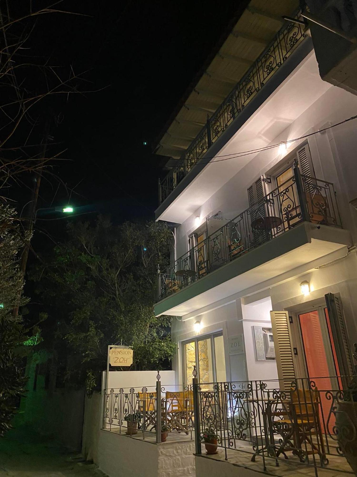 ארמיוני Zoe Pension מראה חיצוני תמונה