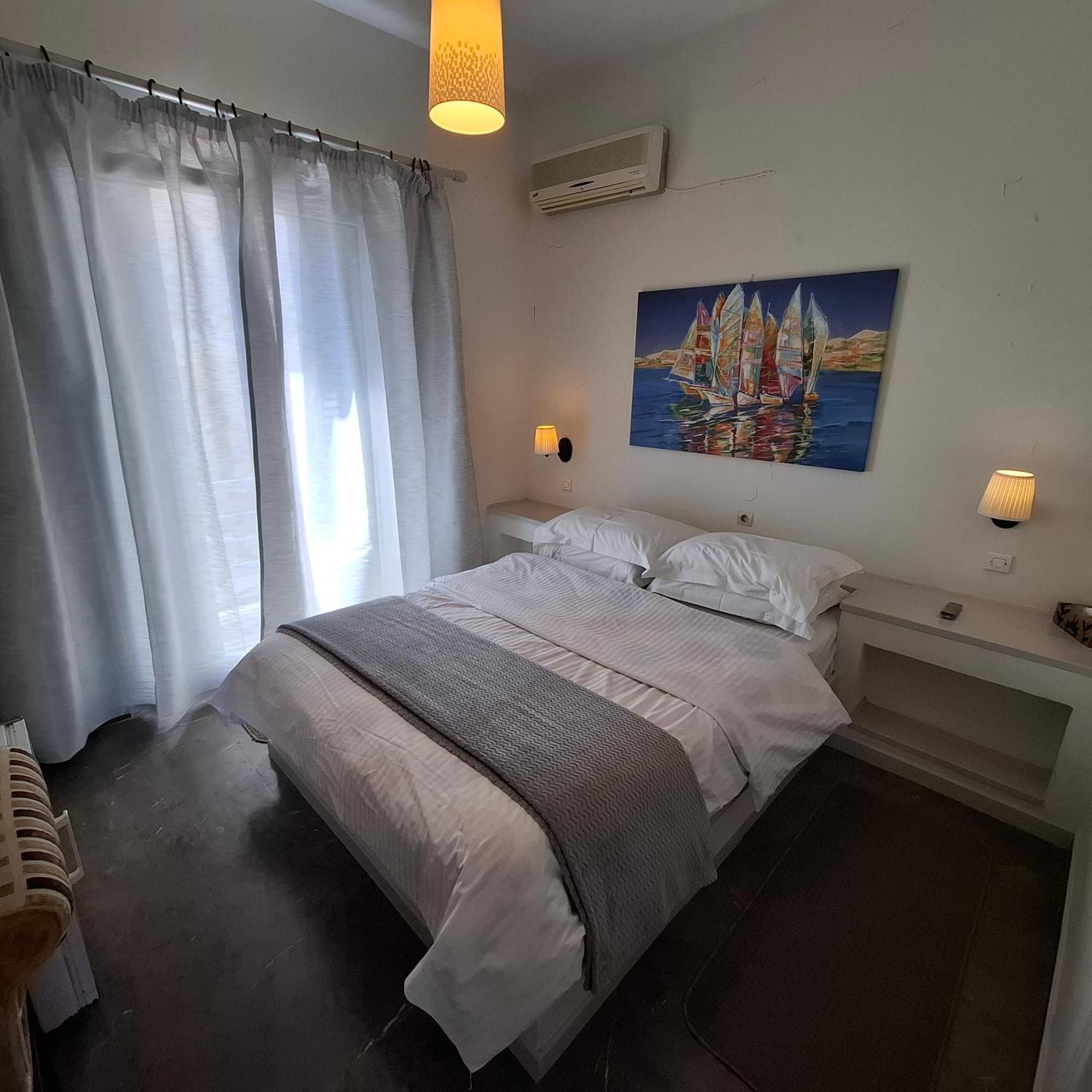ארמיוני Zoe Pension מראה חיצוני תמונה